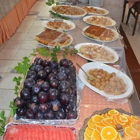 Megas Szálloda Ayvalı