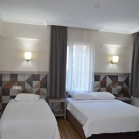 Megas Szálloda Ayvalı