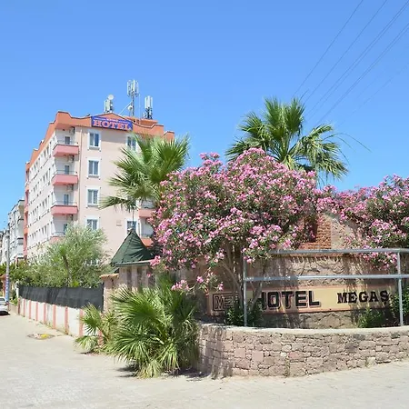 Megas Szálloda