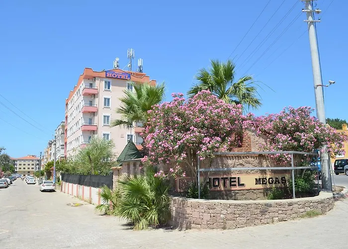 Megas Hotel