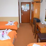 Megas Hotel 3*