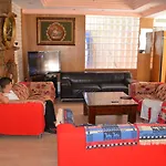 Megas Hotel 3*