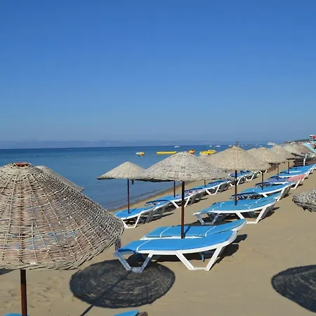 Megas 3* Айвалык