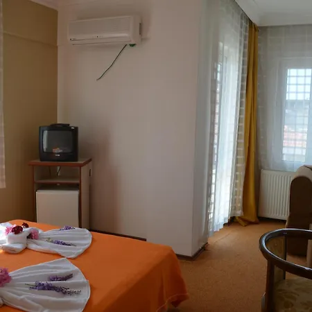 Szálloda Megas 3*