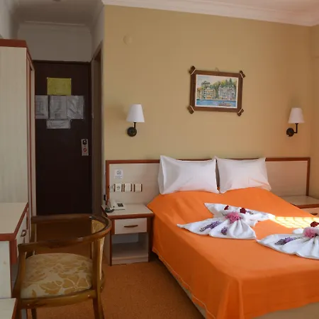 Megas Отель Айвалык